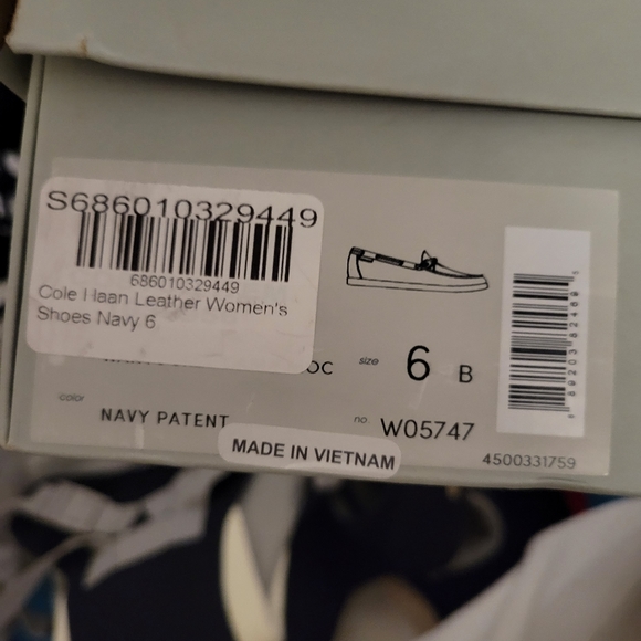 Cole Haan Women's Nantucket Camp Moccasin - Picture 3 of 6